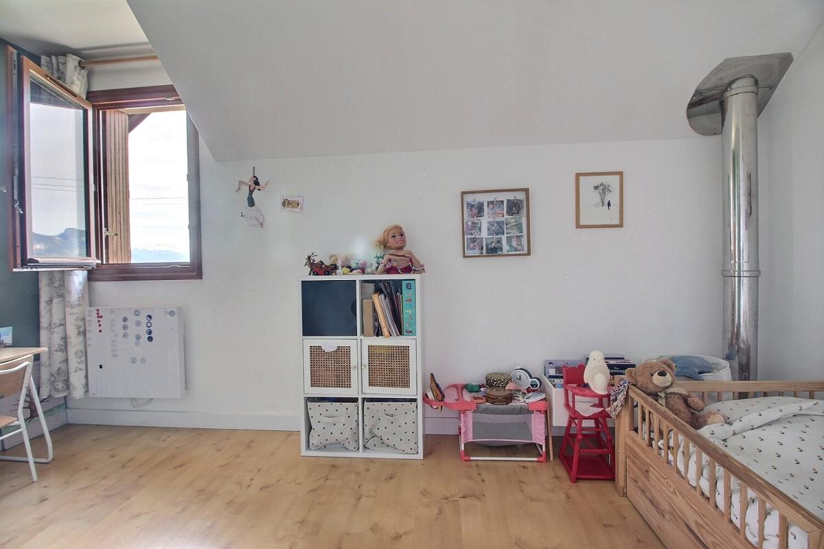 SAINT-JEAN-D'ARVEY Maison Saint-Jean-d'Arvey 5 pièces 102 m2 12