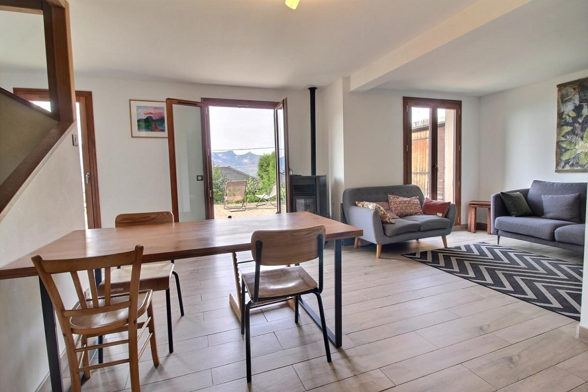 SAINT-JEAN-D'ARVEY Maison Saint-Jean-d'Arvey 5 pièces 102 m2 9