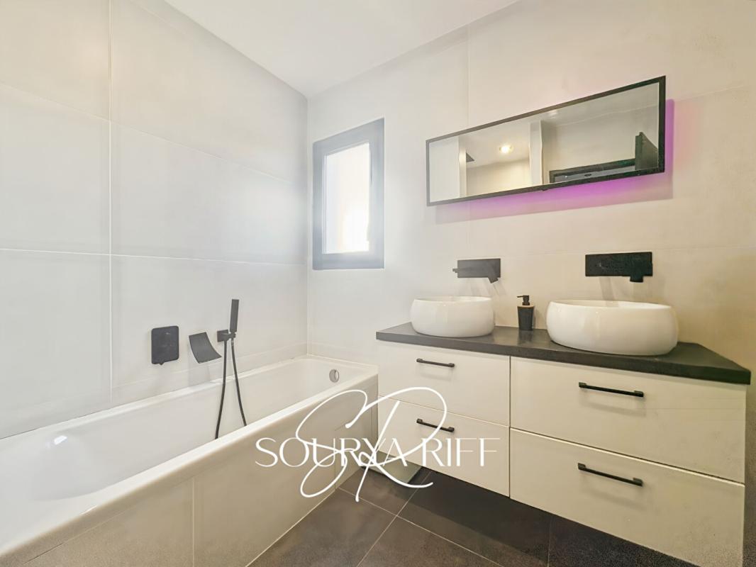 CONQUES-SUR-ORBIEL VILLA DE PLAIN-PIED, PISCINE, CONQUES SUR ORBIEL, 110 M2 17