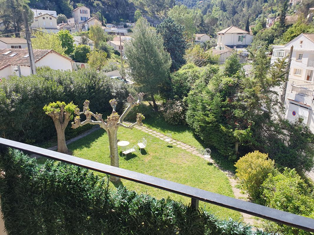 MARSEILLE-11E-ARRONDISSEMENT MARSEILLE (13011) APPARTEMENT T4 1