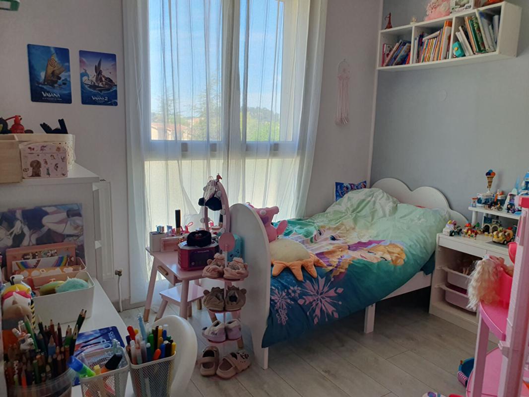 MARSEILLE-11E-ARRONDISSEMENT MARSEILLE (13011) APPARTEMENT T4 7