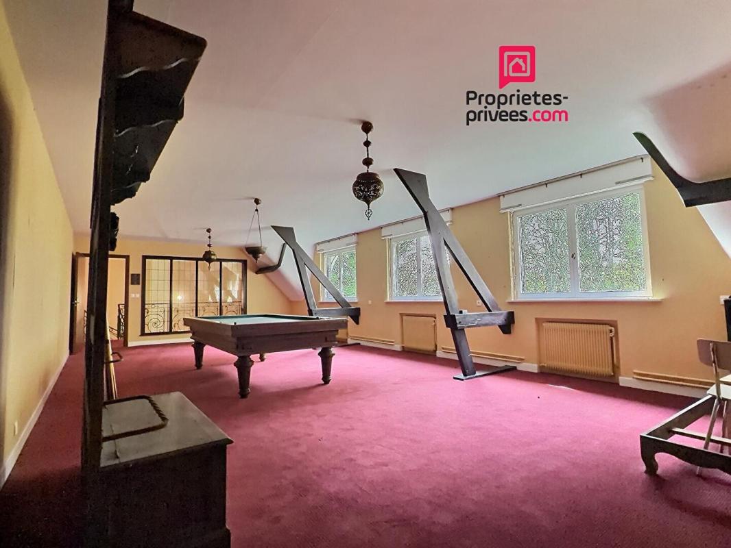 OIGNIES maison d'architecte à Oignies 316 m2 10