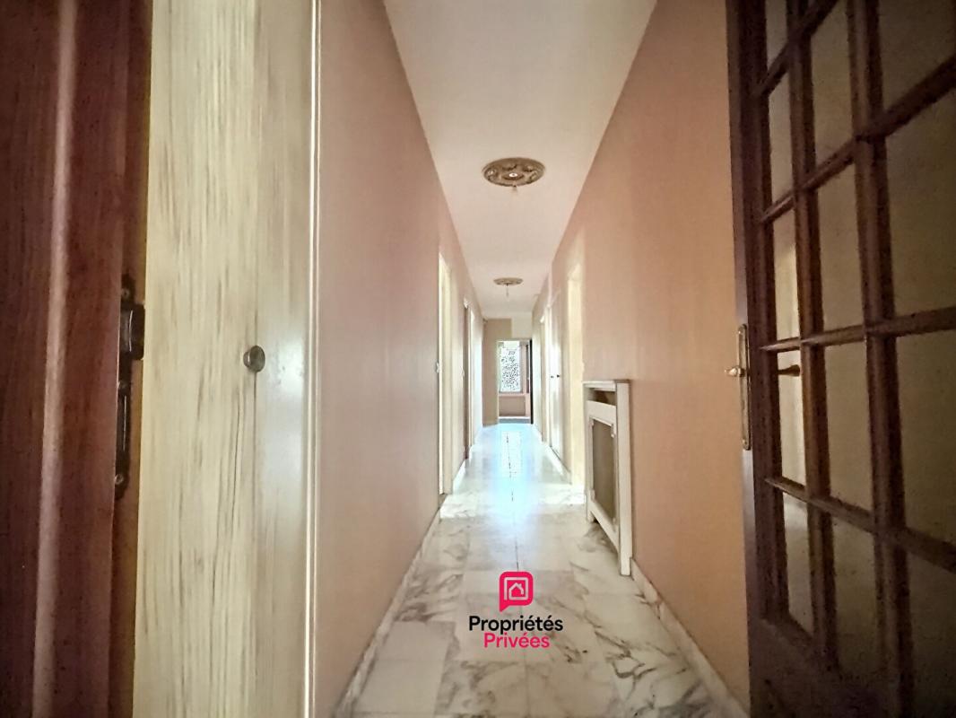 OIGNIES maison d'architecte à Oignies 316 m2 7