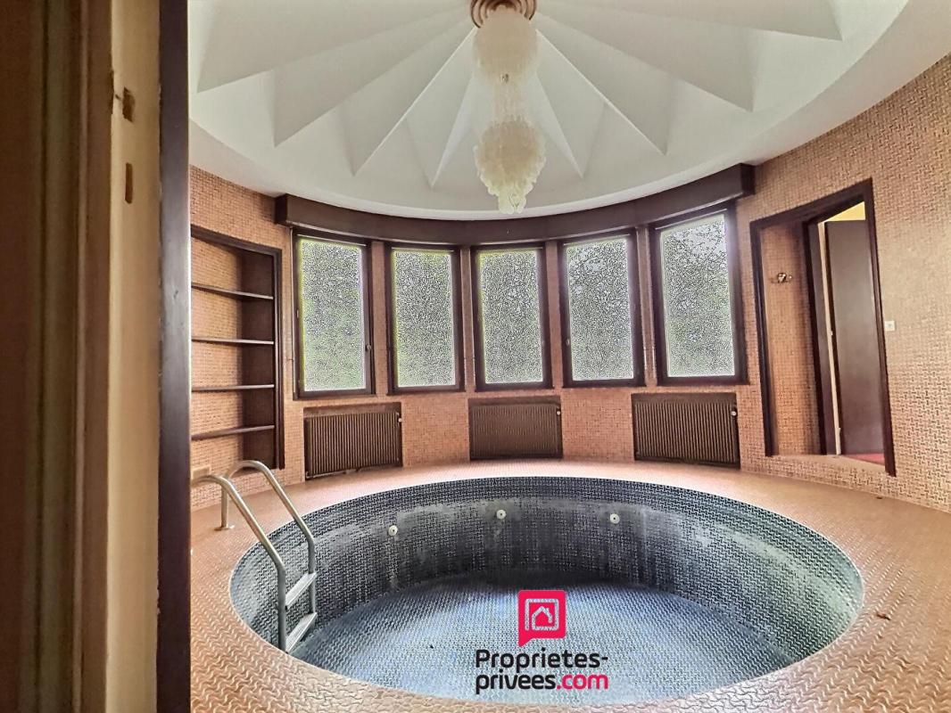 OIGNIES maison d'architecte à Oignies 316 m2 9