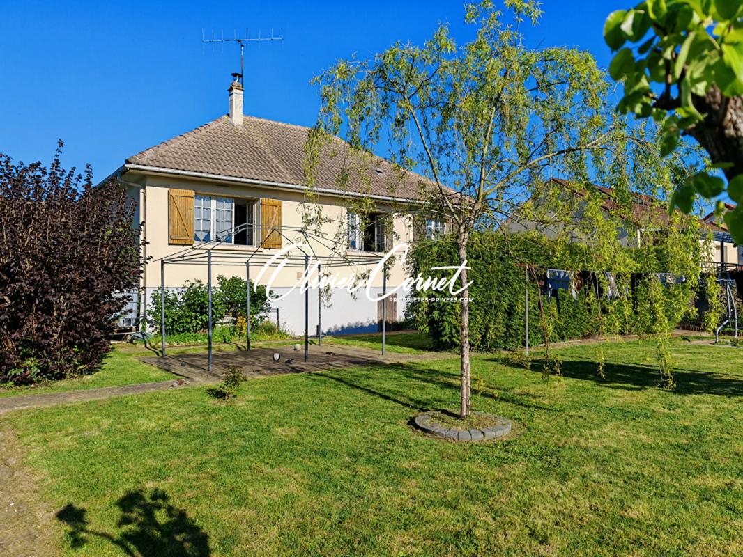 NOGENT-LE-ROTROU Maison individuelle Nogent Le Rotrou 2