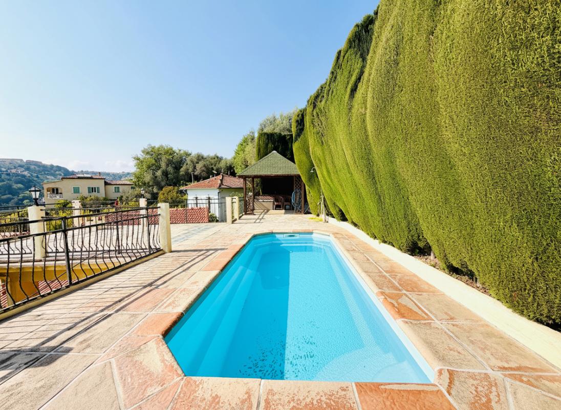 NICE Quartier résidenciel-calme-Villa-Piscine 1