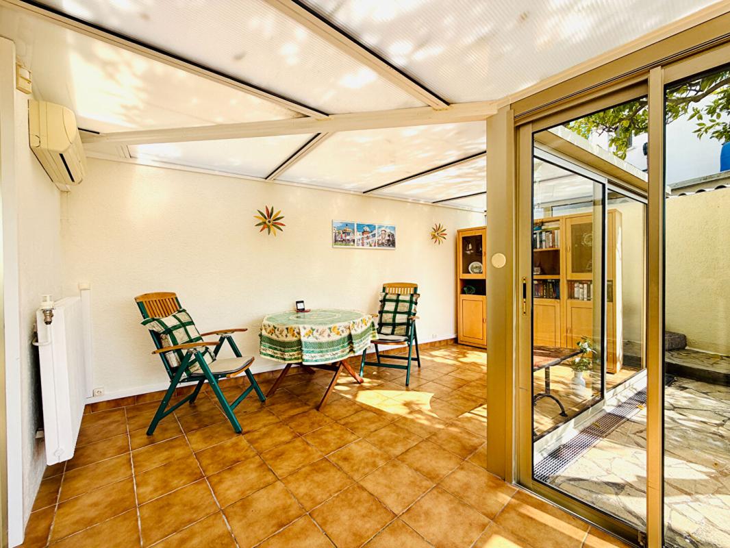 NICE Quartier résidenciel-calme-Villa-Piscine 12