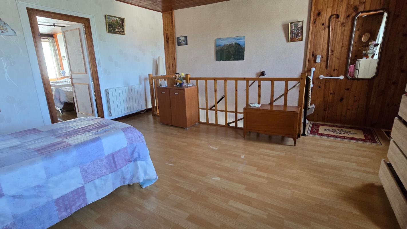 LE GUE-DE-VELLUIRE Maison 5 pièce(s) 111.75 m2 6