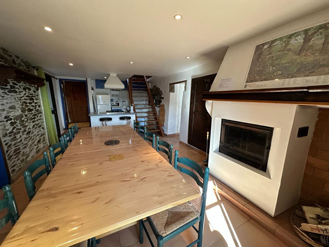 SAINT-ANDRE-LACHAMP Maison Saint Andre Lachamp 16 pièce(s) 300 m2 10