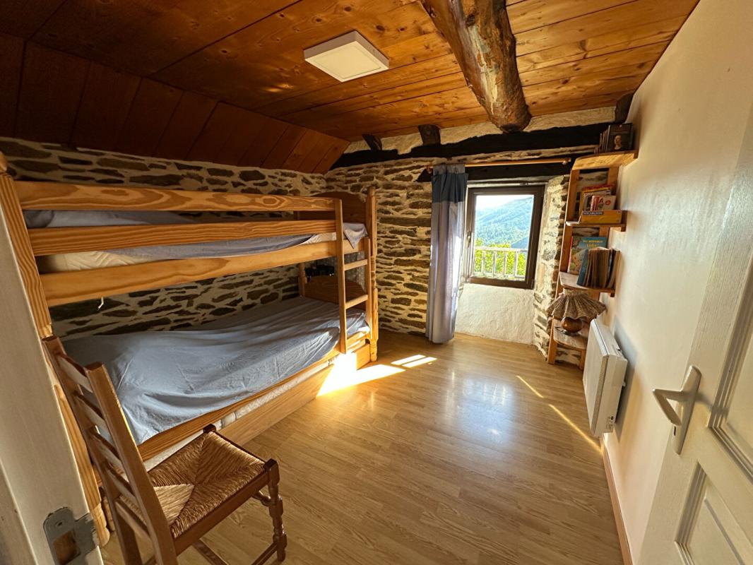 SAINT-ANDRE-LACHAMP Maison Saint Andre Lachamp 16 pièce(s) 300 m2 11