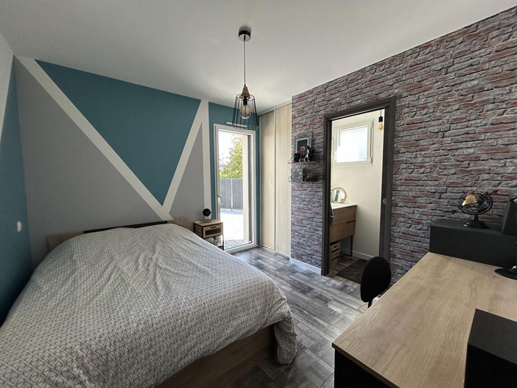 DIVATTE-SUR-LOIRE Maison La Chapelle Basse Mer 7 pièce(s) 190 m2 8