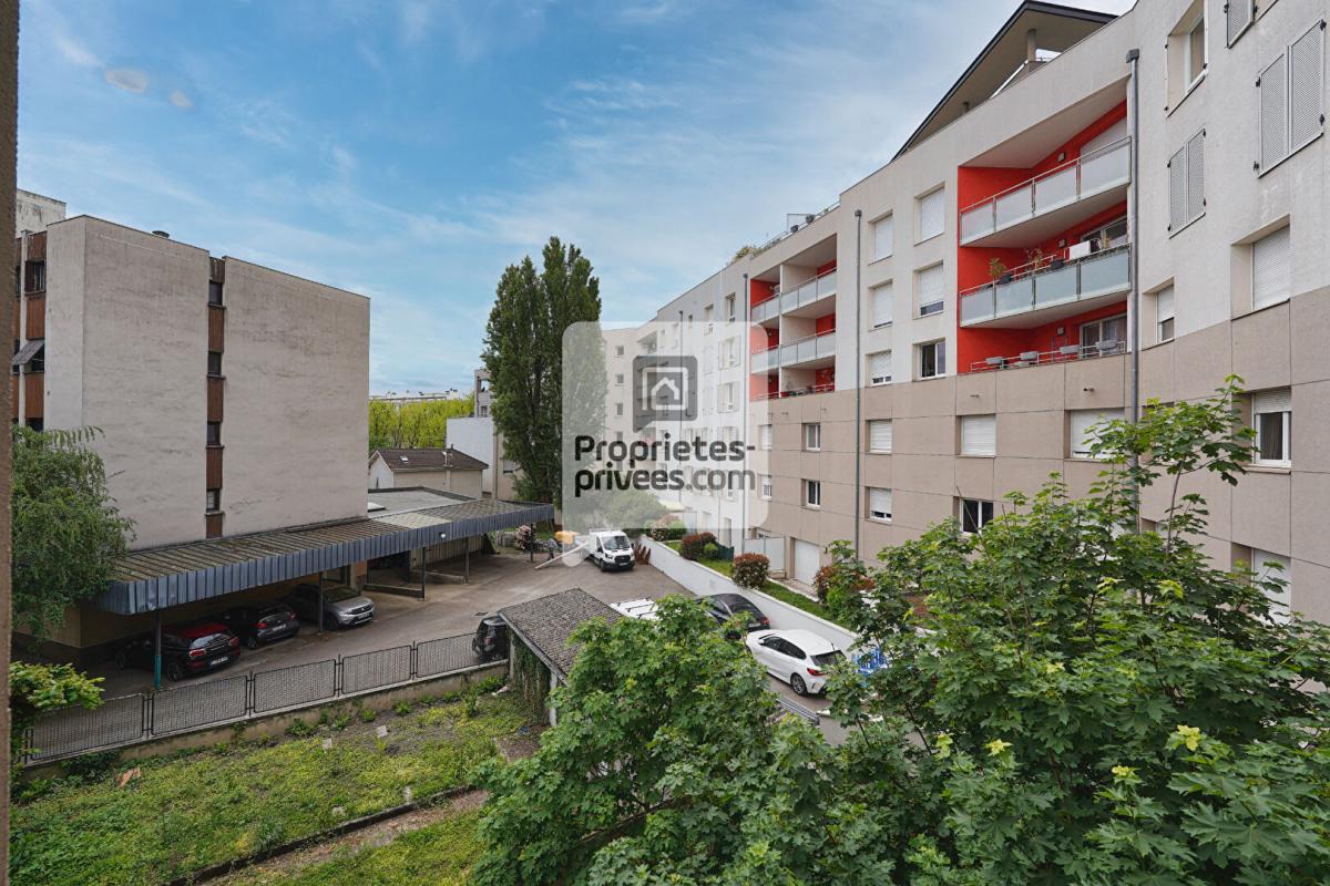 GRENOBLE Studio Etudiant - LMNP Grenoble 20.5m2 1