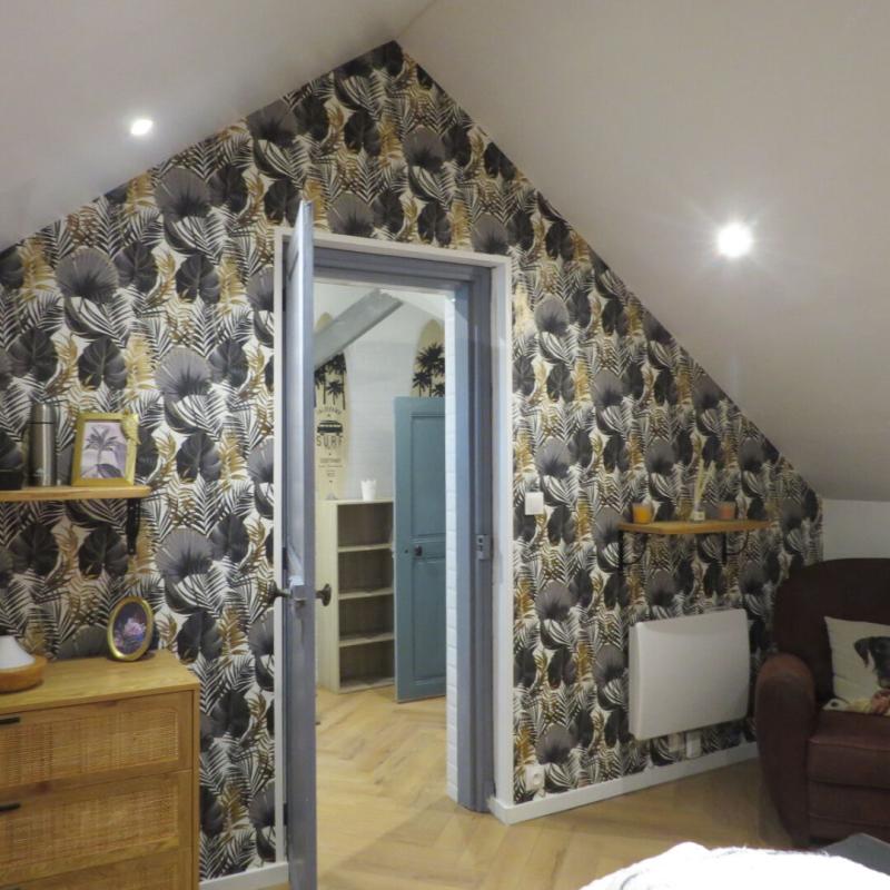 FONTENAY-LE-COMTE Maison de famille de caractère, jardin et piscine 13