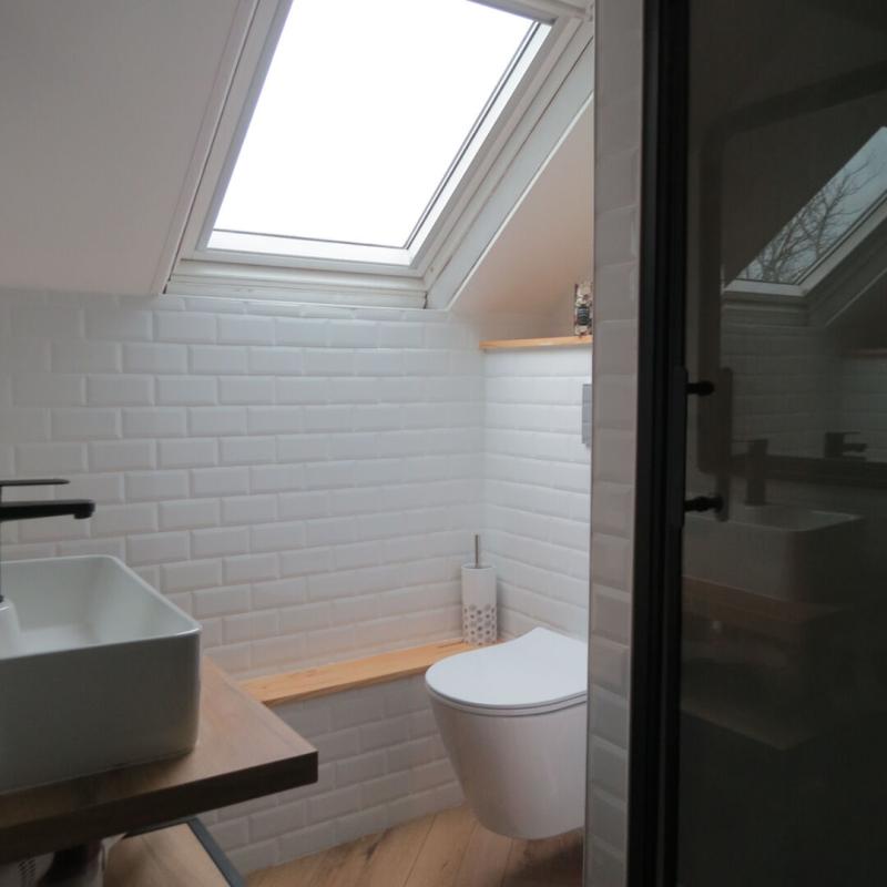 FONTENAY-LE-COMTE Maison de famille de caractère, jardin et piscine 15