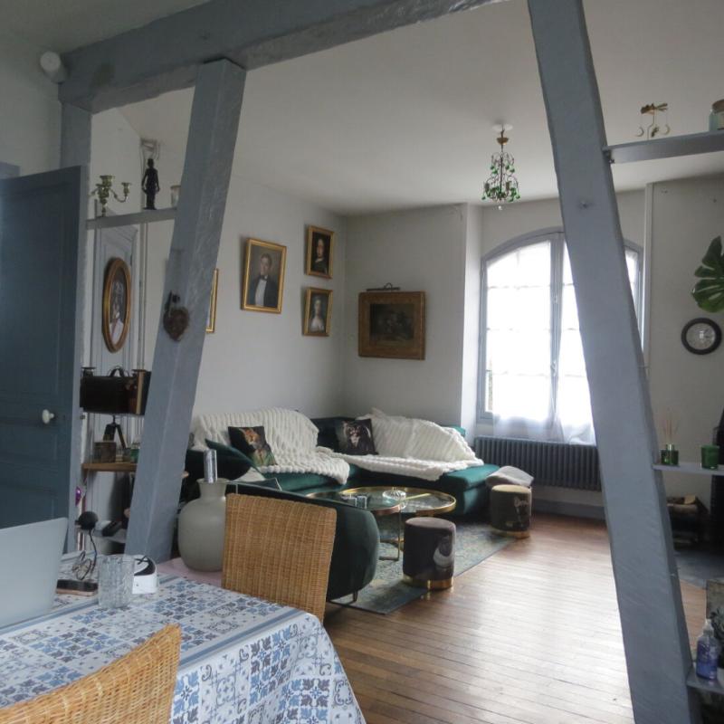 FONTENAY-LE-COMTE Maison de famille de caractère, jardin et piscine 4