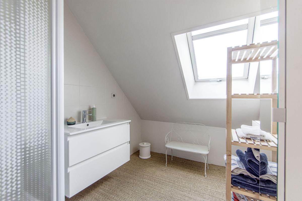 SAINTE-GENEVIEVE-DES-BOIS Maison Sainte Genevieve Des Bois 7 pièce(s) 138 m2 hab - 152 m² au sol 13