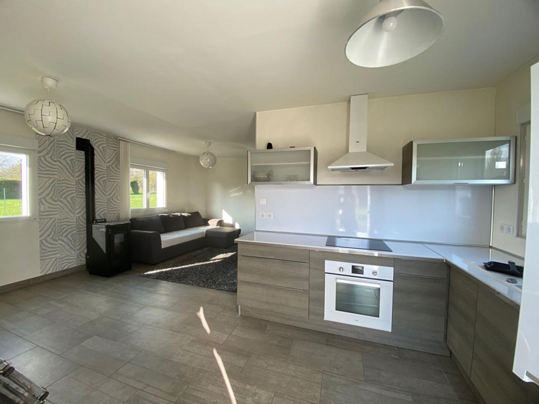 MONTARGIS 12 mn Gare de MONTARGIS - A VENDRE MAISON CONTEMPORAINE RECENTE 5 PIECES, 4 CHAMBRES + STUDIO INDEPENDANT, TERRAIN CLOS 3476 m2 16