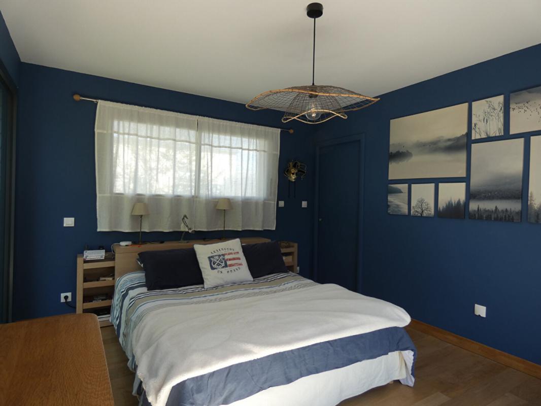 SAINT-PIERRE-DE-PLESGUEN Magnifique maison d'architecte de 150m2 avec son gîte de 53m2, sur un terrain de 2 369m2 12