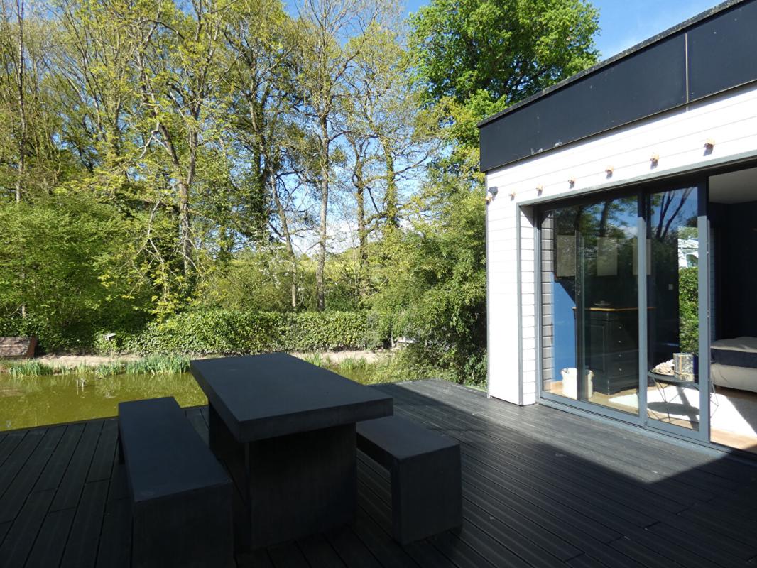 SAINT-PIERRE-DE-PLESGUEN Magnifique maison d'architecte de 150m2 avec son gîte de 53m2, sur un terrain de 2 369m2 9