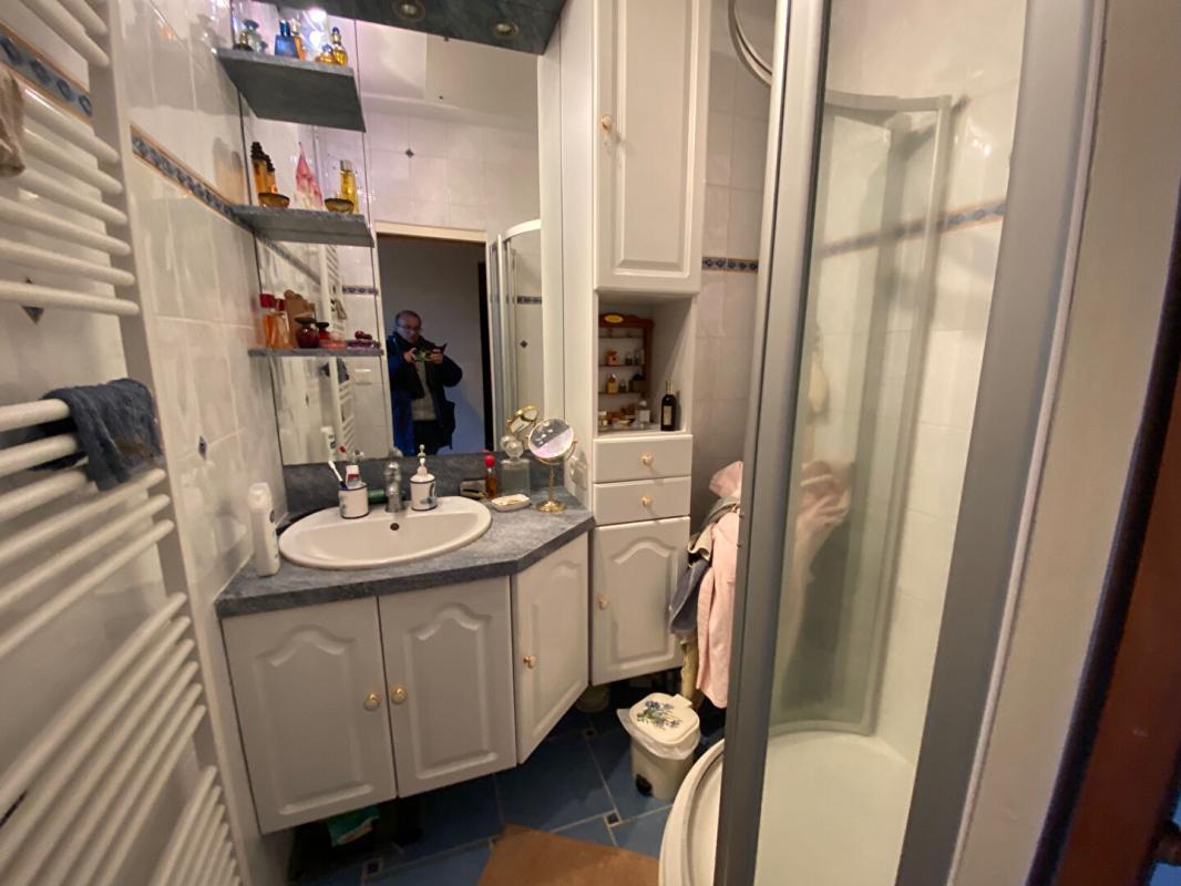 SAINTES EXCLUSIVITE Maison de  5 pièces  avec dépendance/ local d'activité  de  3 pièces de 55 m2 11