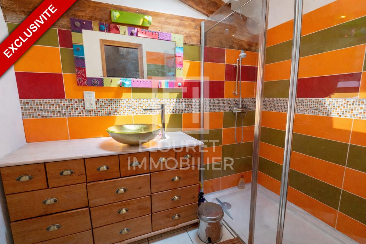 MONTESQUIEU-DES-ALBERES Mas catalan atypique de caractère - 5 chambres, 2 bureaux, piscine, volumes rares 12