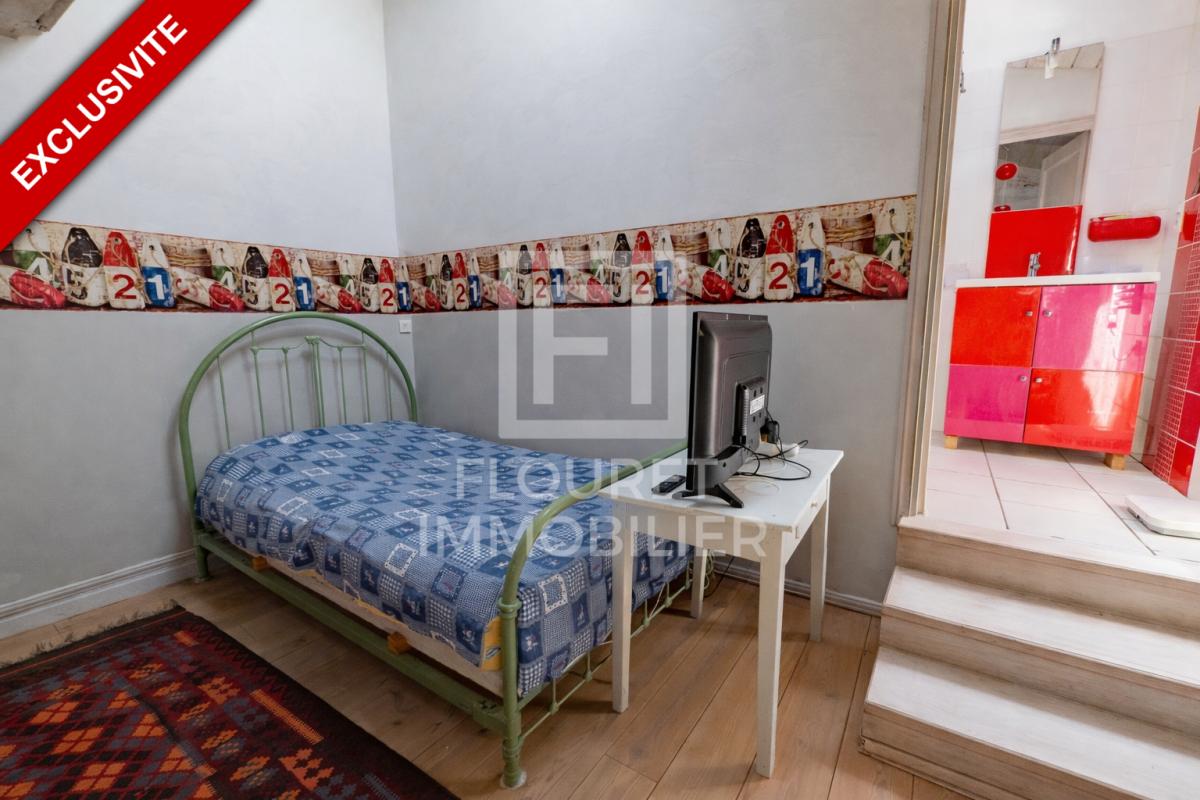 MONTESQUIEU-DES-ALBERES Mas catalan atypique de caractère - 5 chambres, 2 bureaux, piscine, volumes rares 13