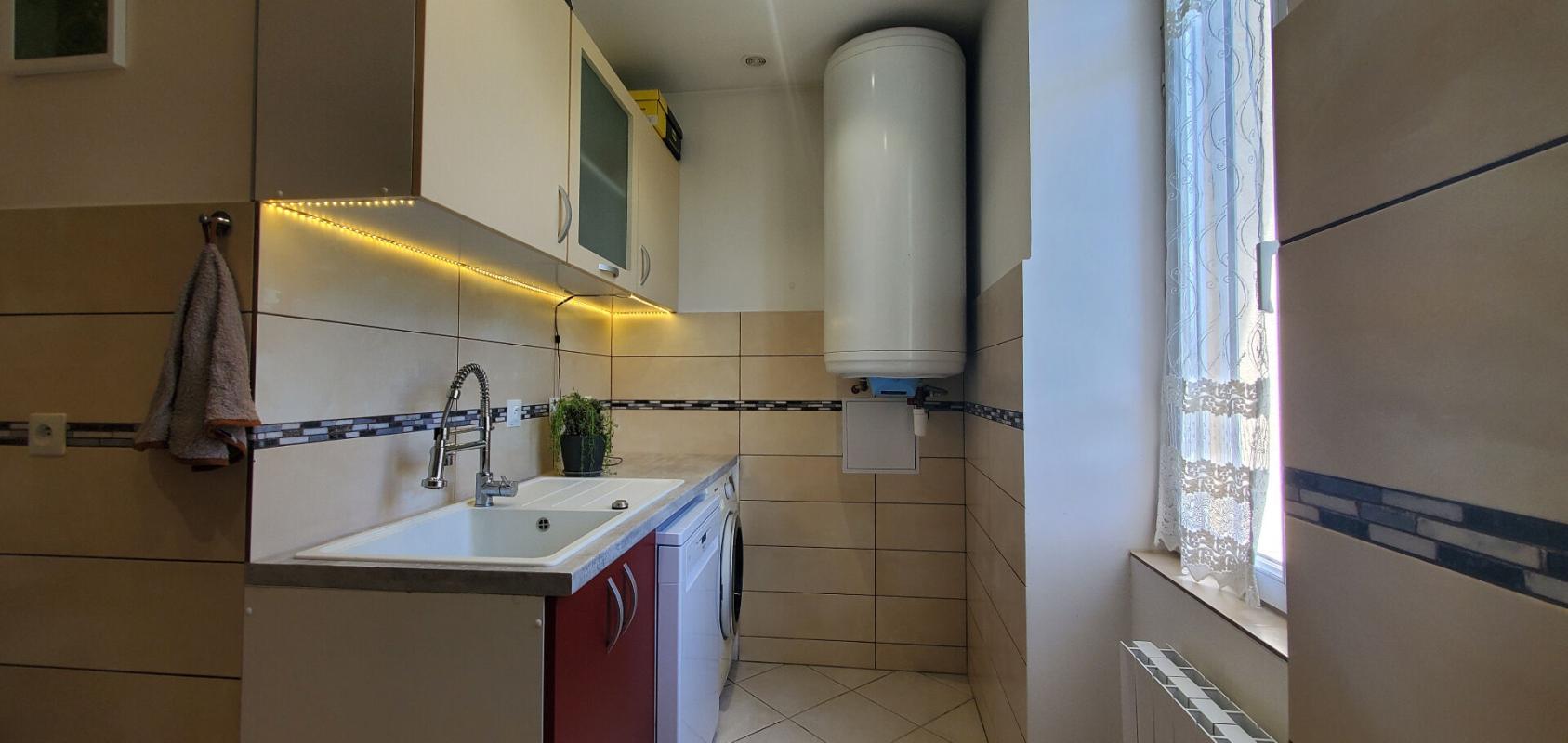 BESSEGES Appartement Besseges 3 pièces 4