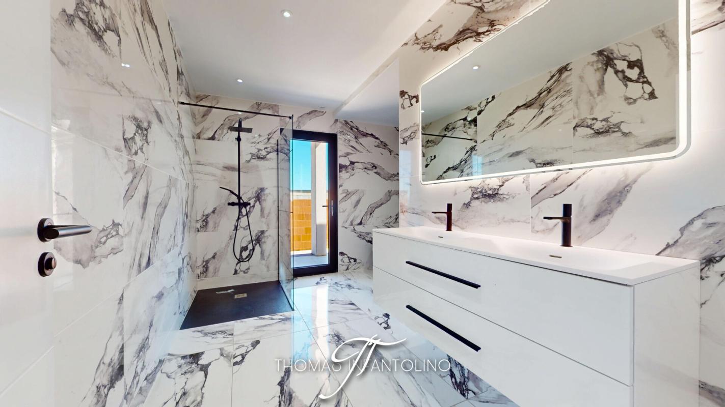 LAVALETTE VILLA D'ARCHITECTE 175 M2 - PISCINE - VUE MONTAGNE NOIRE - GARAGE 14