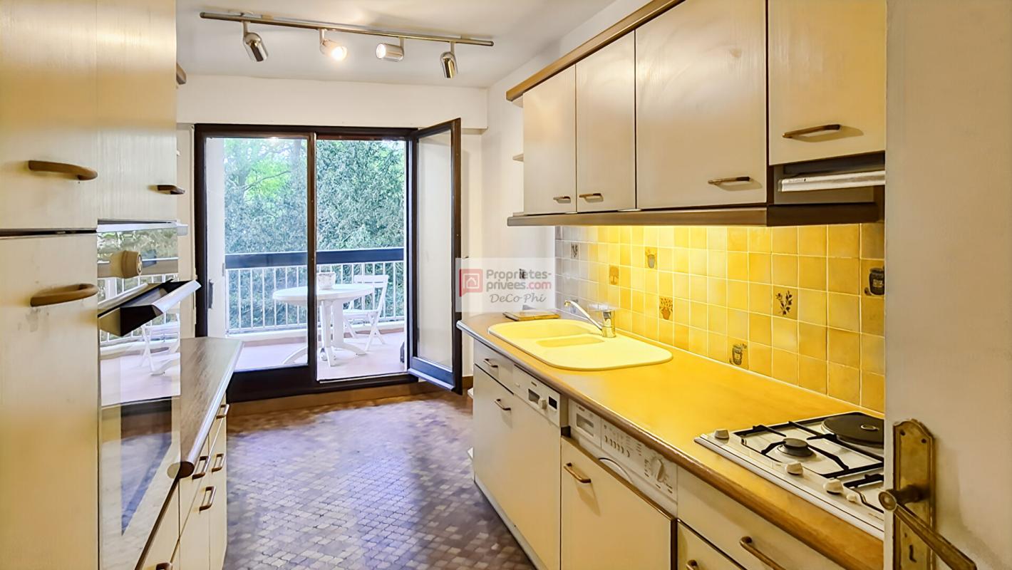 VERSAILLES Appartement  terrasse  4 pièces  92 m2  Versailles 6