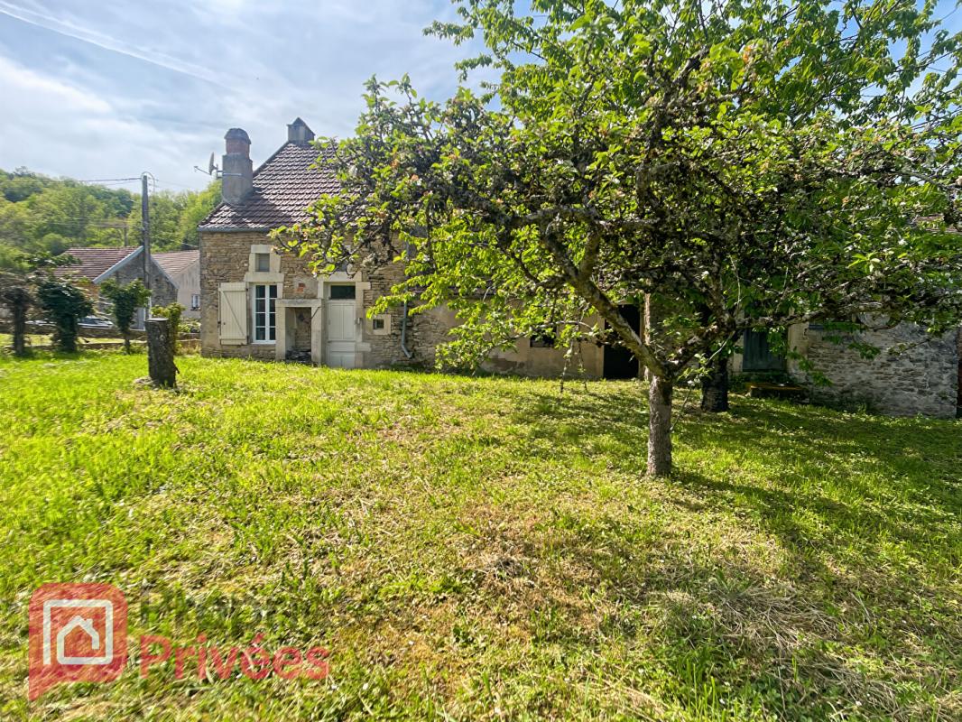 LUCY-LE-BOIS Maison Lucy Le Bois 2 pièce(s) 40 m2 1