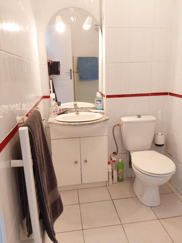 ROSTRENEN Maison double Rostrenen 6 pièce(s) 142 m2 10