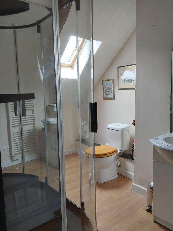 ROSTRENEN Maison double Rostrenen 6 pièce(s) 142 m2 12