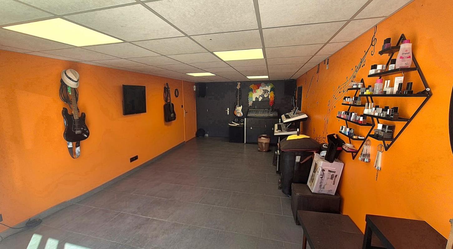 SAINT-ARNOULT Maison de plain pied , avec appartement proche commerces - 224 m² au sol 15