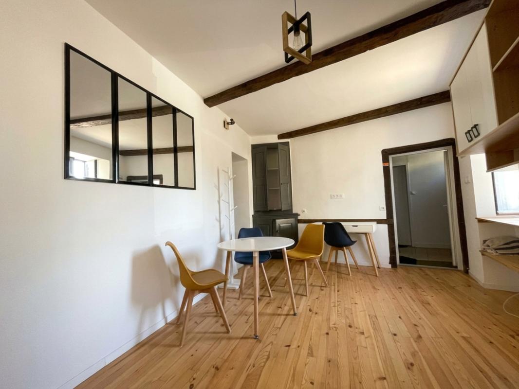 BOEN-SUR-LIGNON Appartement Boen Sur Lignon 1 pièce(s) 31 m2 3