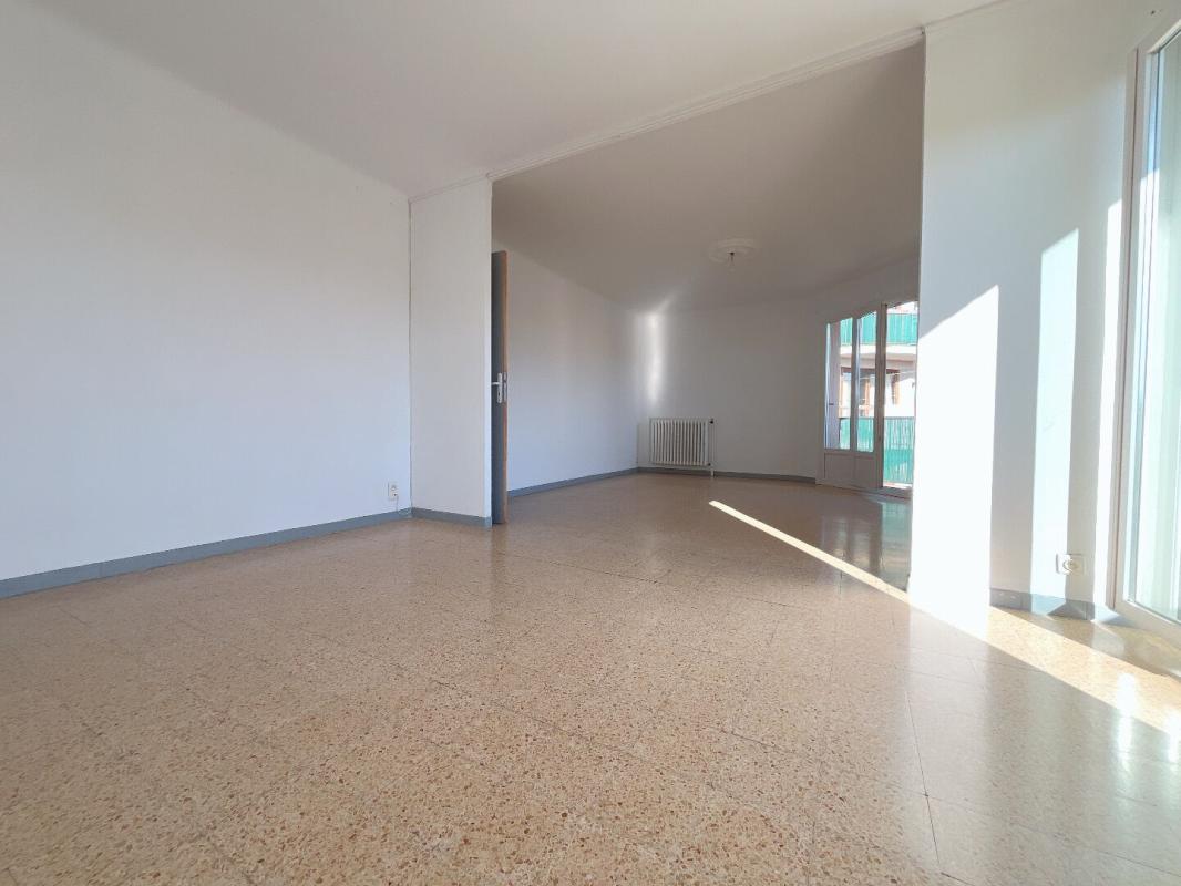 PERPIGNAN Magnifique appartement T4 de 116 m² avec roof top de 45 m² avec une vue imprenable au 5 ème et dernier étage 10
