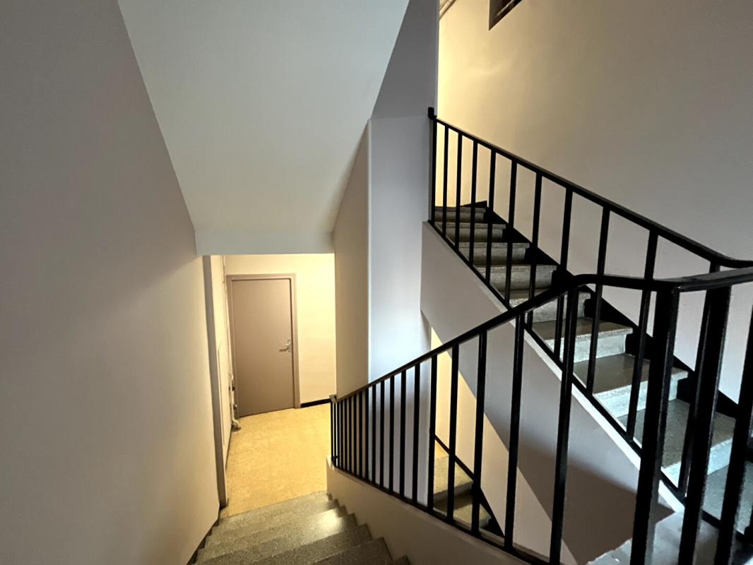 PERPIGNAN Magnifique appartement T4 de 116 m² avec roof top de 45 m² avec une vue imprenable au 5 ème et dernier étage 7