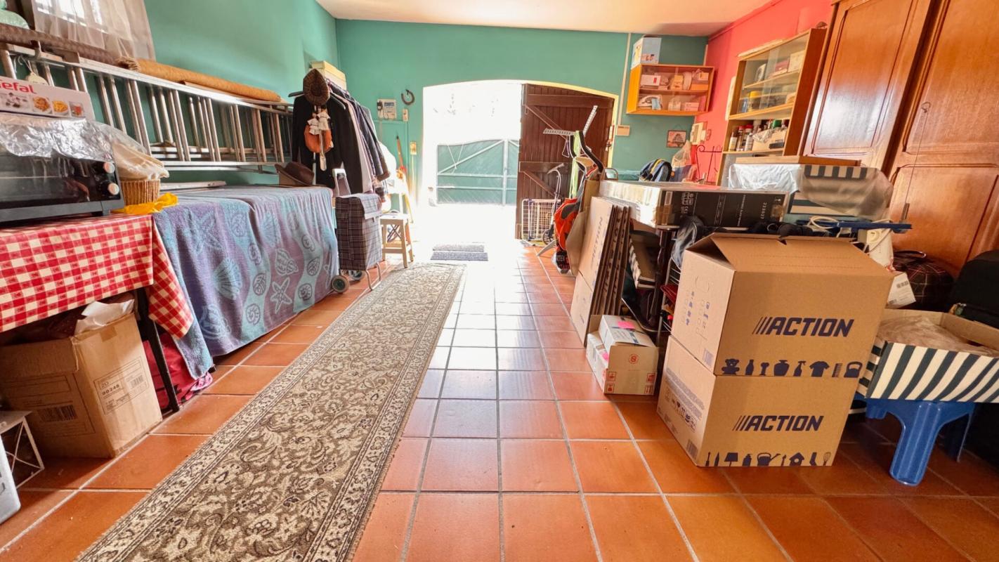 ARES Agréable maison de plain-pied avec studio et garage de 30 m² 15