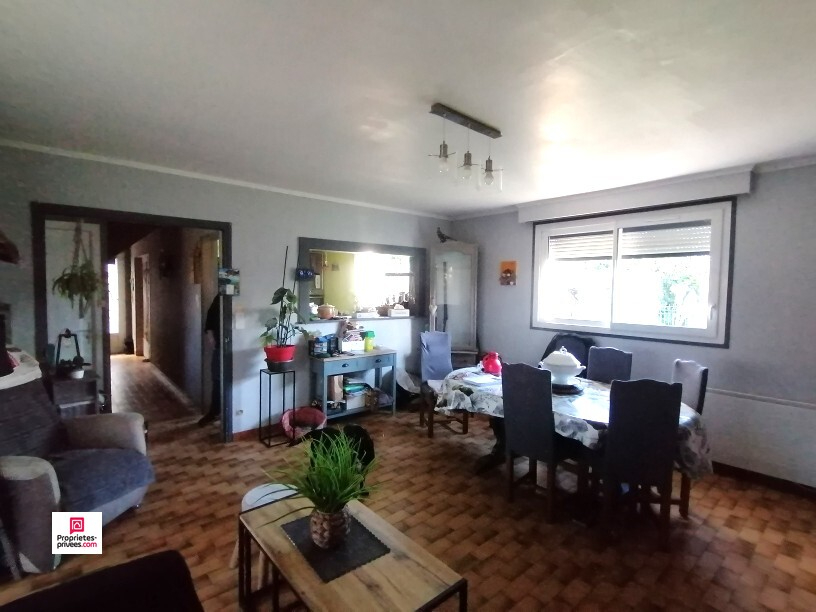 TRUN TRUN (61160) maison 5 pièces, 103 m2 environ, 4 chambres, 1 bureau PRIX 156 450 honoraires 5% inclus à la charge de l'acquéreur, soit 149 000 hors honoraires 6