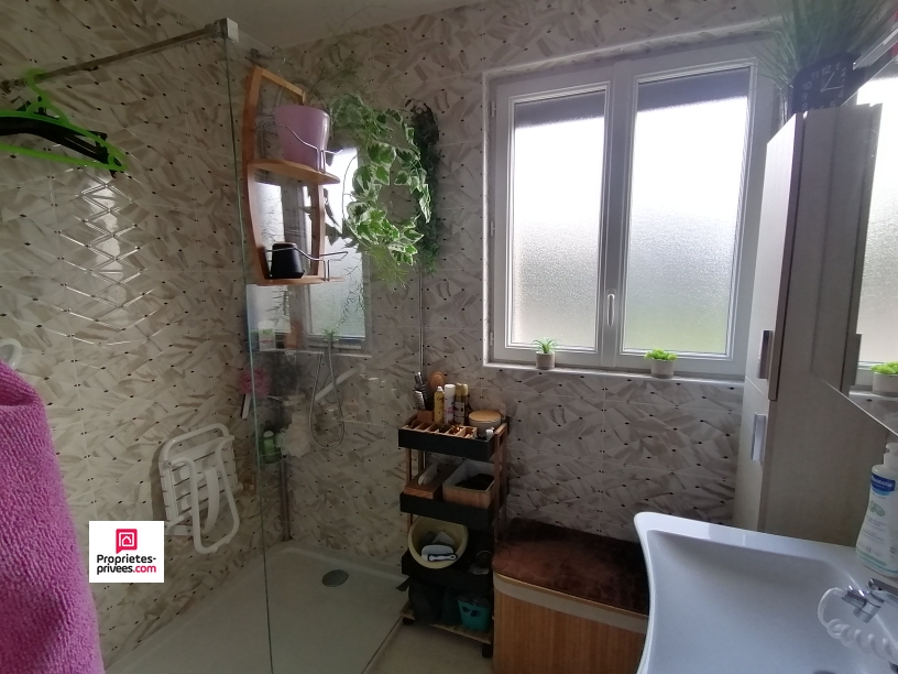 TRUN TRUN (61160) maison 5 pièces, 103 m2 environ, 4 chambres, 1 bureau PRIX 156 450 honoraires 5% inclus à la charge de l'acquéreur, soit 149 000 hors honoraires 8