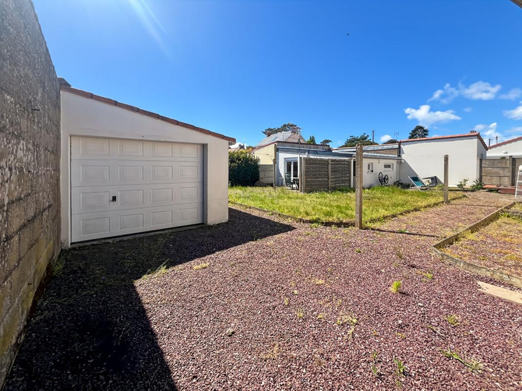 SAINT-BREVIN-LES-PINS Maison Saint Brevin Les Pins 3 pièce(s) 78m2 CNETRE VILLE A PIED 10