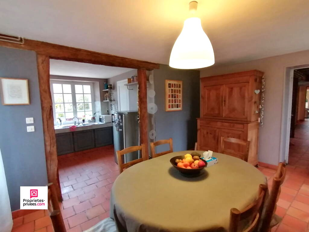 ARGENTAN ARGENTAN (61200) charmante maison en pierres, 220 m2 environ, 3 chambres, Prix 279 760 honoraires 4 % inclus à la charge de l'acquéreur, soit 269 000 hors honoraires 11