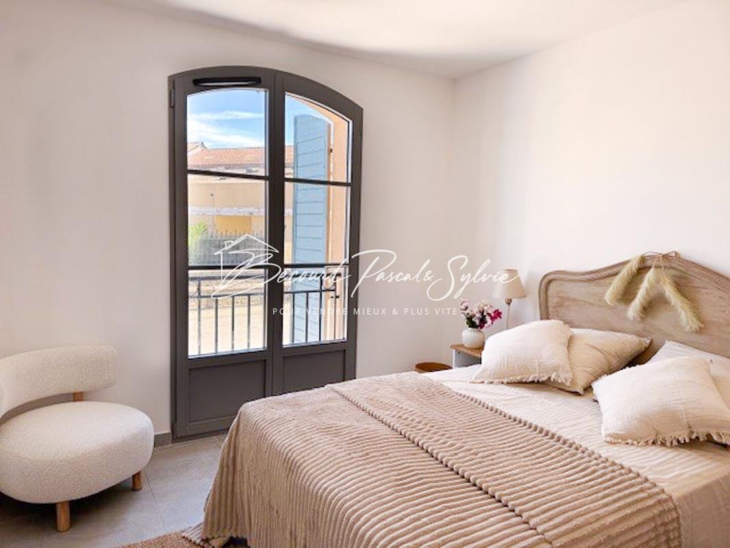 SARRIANS FRAIS DE NOTAIRES OFFERT: Appartement en duplex Sarrians 3 pièce(s) 66.80 m2 terrasse 7,1 m2, 2 parkings 5