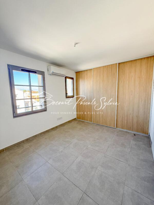SARRIANS FRAIS DE NOTAIRES OFFERT: Appartement en duplex Sarrians 3 pièce(s) 66.80 m2 terrasse 7,1 m2, 2 parkings 9