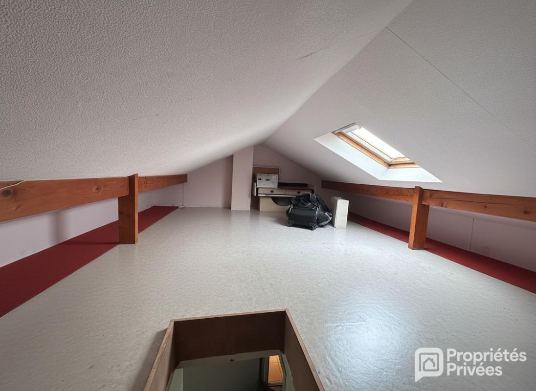 BOUFFEMONT Maison  5 pièce(s) 90 m2 13