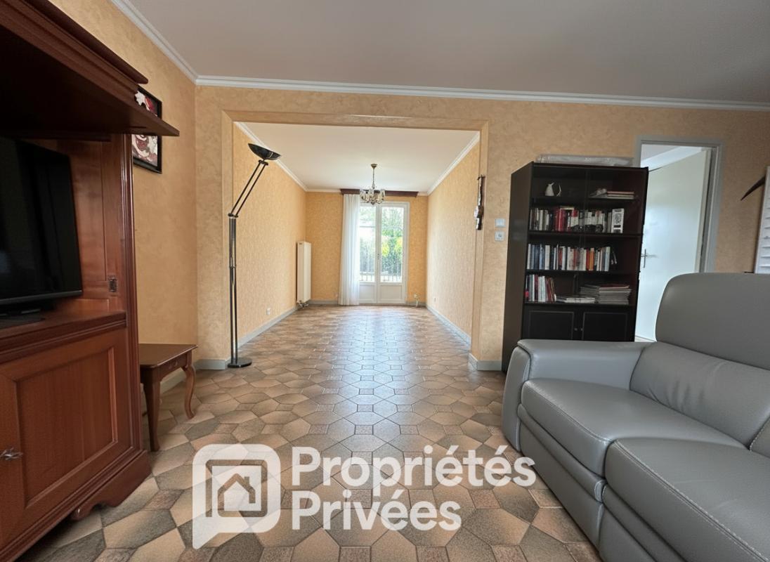 BOUFFEMONT Maison  5 pièce(s) 90 m2 3