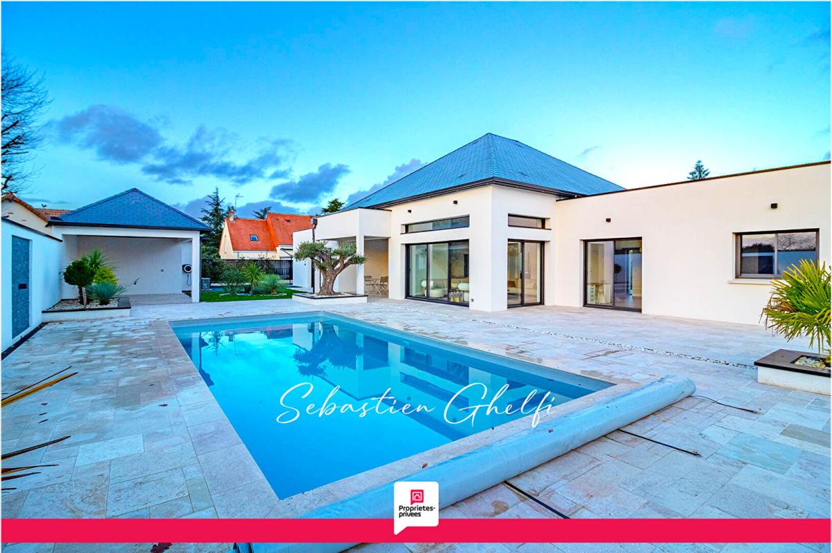 ROMORANTIN-LANTHENAY Belle maison contemporaine avec piscine en Loir et Cher à Romorantin 1
