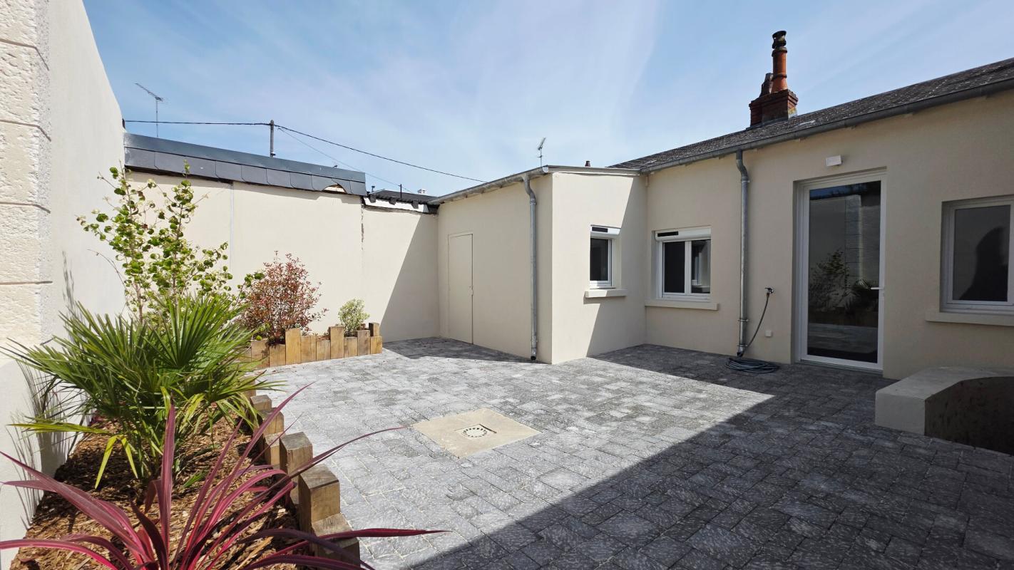 BOURGES BOURGES MAISON RÉNOVÉE 95M² 4 PIECES 3 CHAMBRES 1
