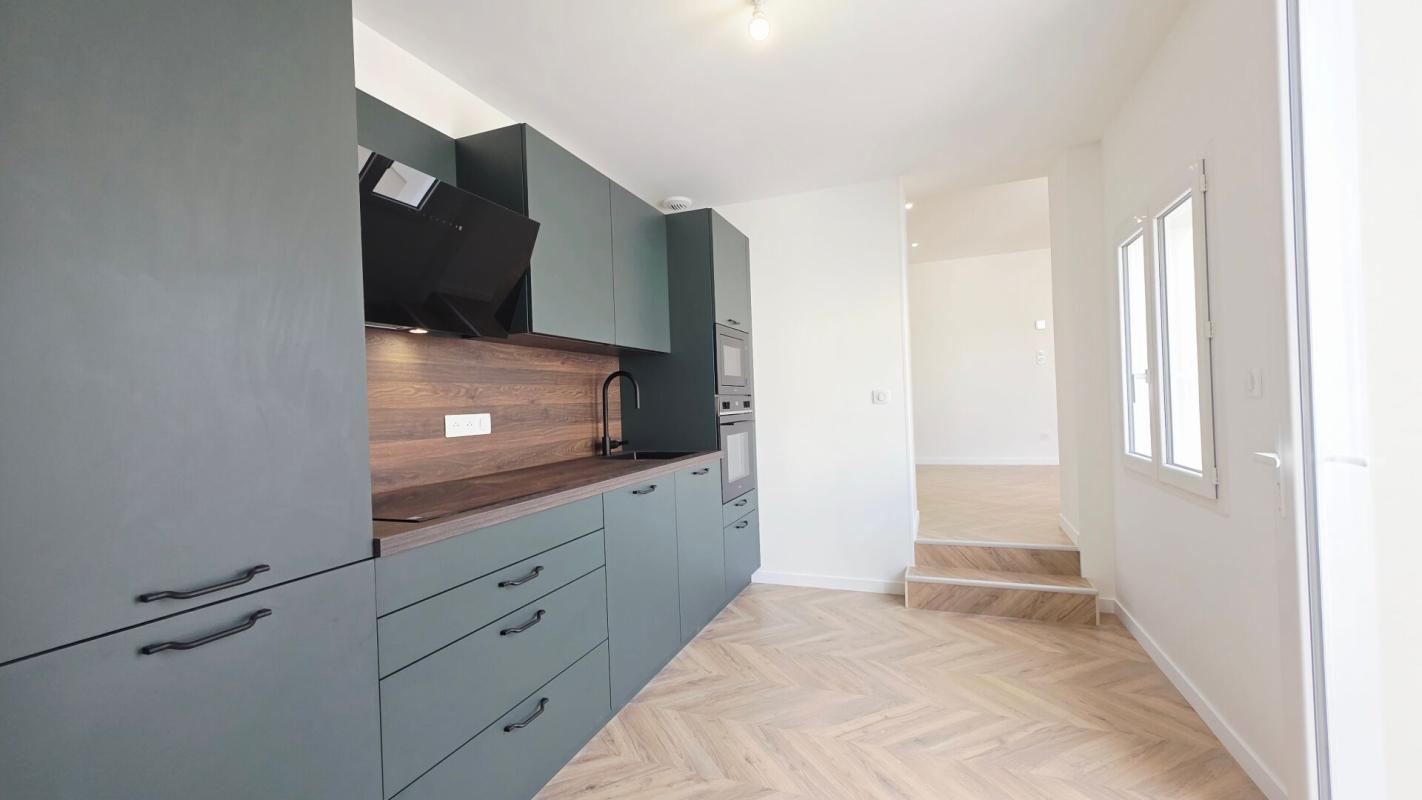 BOURGES BOURGES MAISON RÉNOVÉE 95M² 4 PIECES 3 CHAMBRES 6