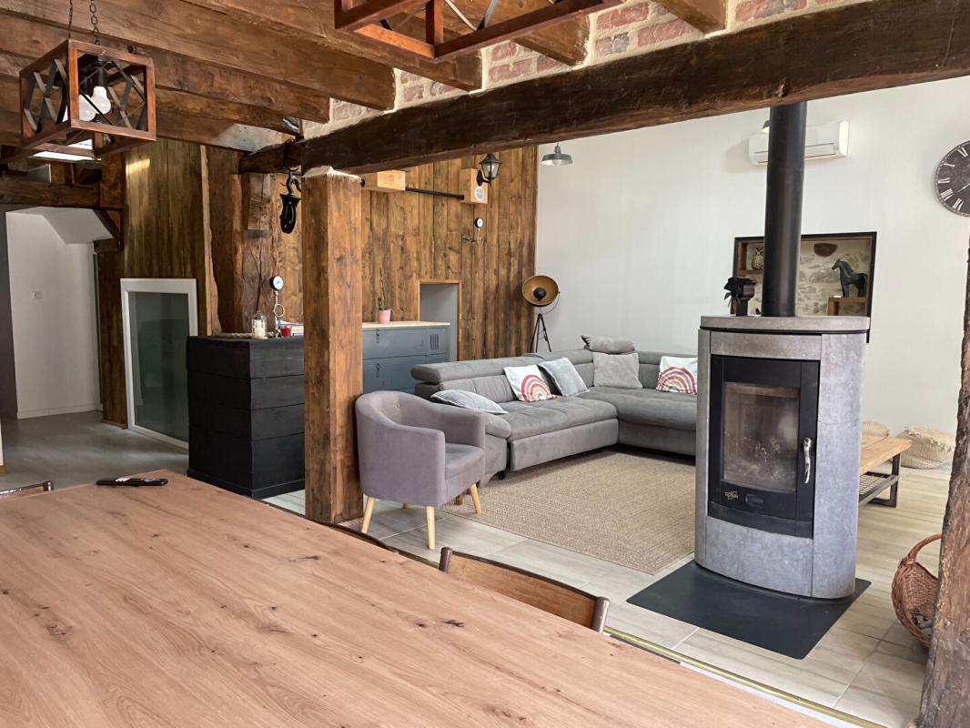 SAINT-AUVENT Maison Saint Auvent 7 pièce(s) 217m2 14