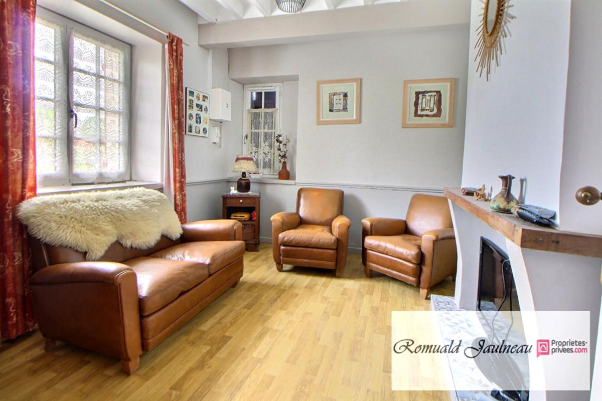 CHARTRES Propriété de 180 m² 25 min de Chartres Sud 11